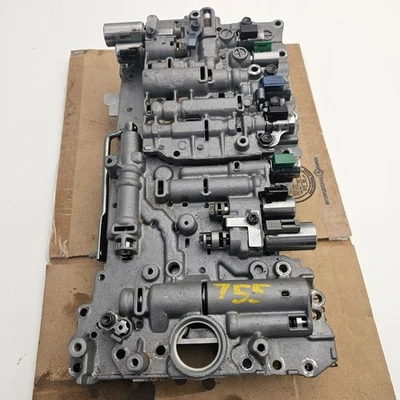 Cuerpo de válvula de transmisión automática Scion FR-S 2013-2016 con solenoides OEM Foto 1 de 4