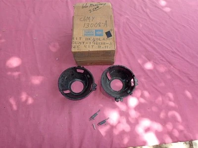 Mercury 1966 cucharones de faros, diestro, ¡nuevo! C6MY-13008-A Monterey, Montclair Foto 1 de 4