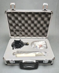 Microphone Building Kit. Open Box - Picture 1 of 9