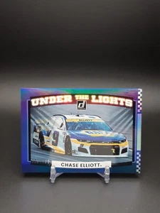 2022 Panini Donruss NASCAR Under the Lights Chase Elliott #UL12 Holo \199 - Foto 1 di 2