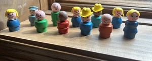 Fisher Price Lote de 11 Personas Pequeñas Cuerpo Madera - Imagen 1 de 4