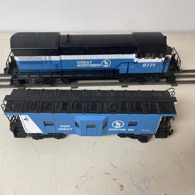 Lionel Loco Diesel 8771 U36 & caboose 9188 Great Northern GN, tested - Image 1 of 4
