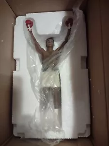 Escultura Muhammad Ali Danbury Mint (Nuevo Stock Antiguo) - Imagen 1 de 6
