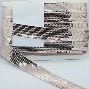 1m Champagne sequin braid trimming ribbon 4cm - Picture 1 of 1