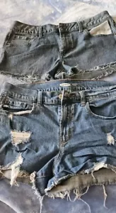 Jean Cutoff Short Bundle Two Pair Women Size 6 and 8 - Picture 1 of 12