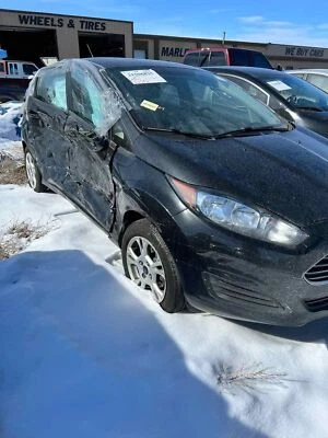 Conjunto de filtro de aire usado se adapta a: Ford Fiesta 2015 1,6 L sin turbo grado A Foto 1 de 4