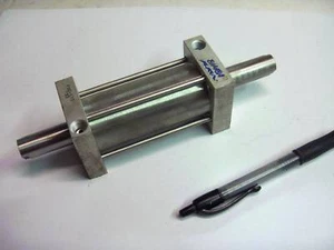 Cilindro neumático Bimba 1 1/2 x 3" x 5/8 doble eje - Imagen 1 de 1