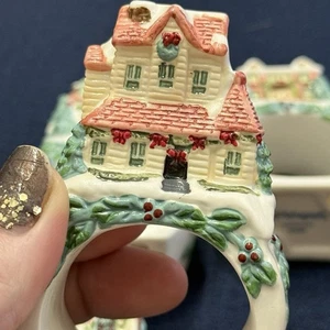 Pfaltzgraff Winterberry Spice Village Cottage House Napkin Holders- Set of 4- - Picture 1 of 12