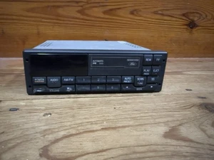 FORD MUSTANG Tape Cassette AM/FM Radio F4ZF-19B165-BC 1994-97 9501 - Picture 1 of 7