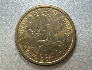 2000D- Sacagawea Dollar Missing Clad Layer on reverse + Some copper spots on Obv - Picture 1 of 8