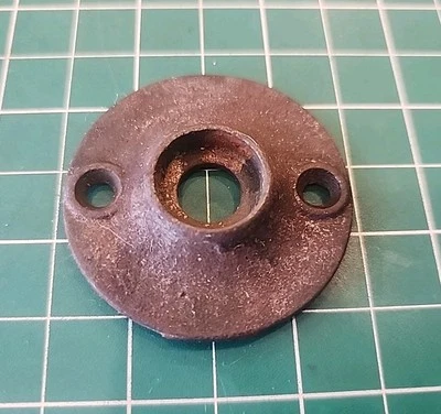 Antiguo pomo de puerta de hierro fundido roseta placa de escudo - ESC Foto 1 de 4