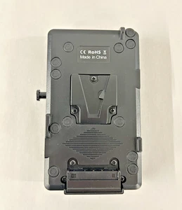 V-Mount to Gold Mount Adapter Plate - Picture 1 of 5