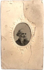 ANTIGUA FOTOGRAFÍA TIPO TINTE ERA GUERRA CIVIL DE UN ANCIANO CON PATILLAS GIGANTES - Imagen 1 de 3