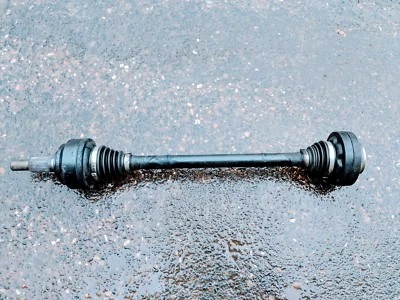 PORSCHE CAYENNE 4.5 AUTO REAR DRIVESHAFT 7L0501201A - Image 1 of 4