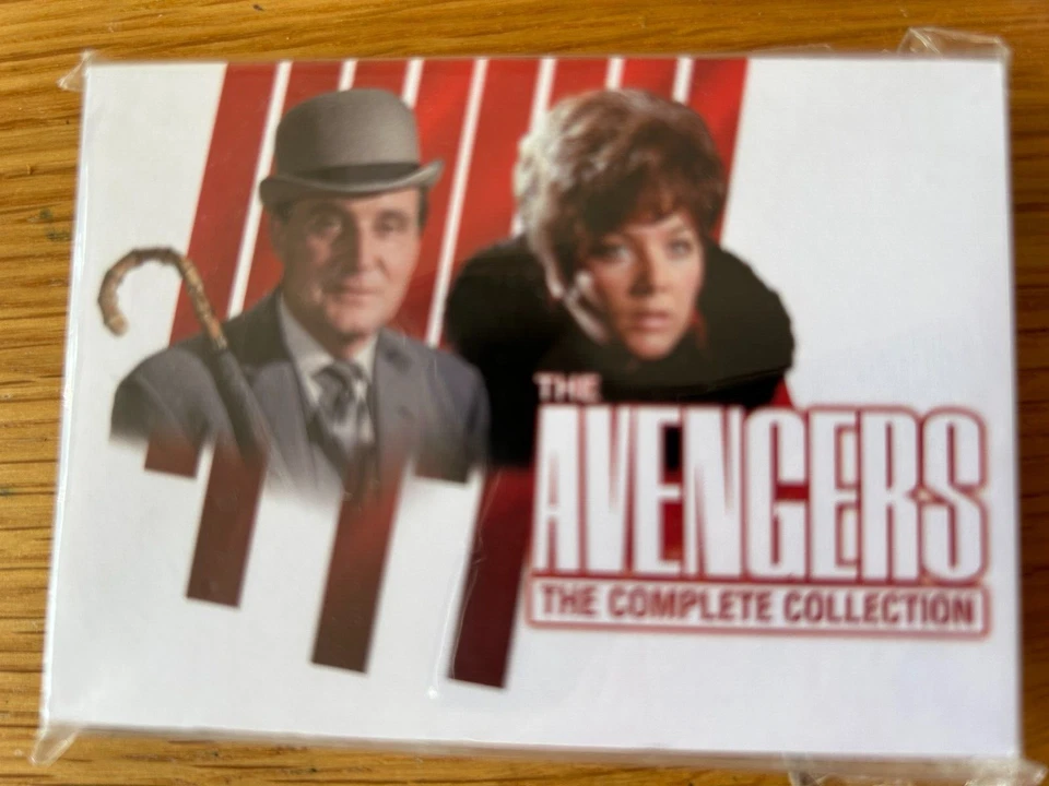 THE COMPLETE AVENGERS - SERIES 3 BASE SET - ALL 54 CARDS - Image 1 of 1