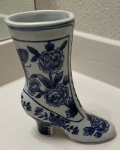 Porcelain Boot Vase White & Blue La Dolce Vita By JA Designs - Picture 1 of 6