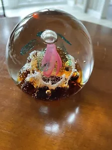 Menge 2 Kunst Glas Briefbeschwerer Schottland Freestyle (1) 3” und (1) 2 1/2”. Signiert - Bild 1 von 7