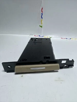 2007-2013 BMW 328I - Front Right DASH CUP Holder 7127461 USED OEM RH 08 09 10 11 - Изображение 1 из 4