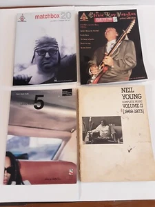 Matchbox 20 Stevie Ray Vaughan Lenny Kravitz Neil Young Band 2 Gitarrenbücher - Bild 1 von 24