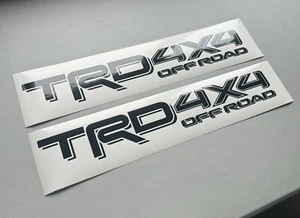 Juego de 2 calcomanías adhesivas TRD Offroad 4x4 rayas laterales Toyota Tacoma Tundra - Imagen 1 de 4