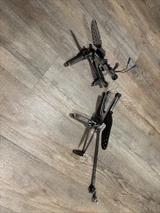 02-03 YAMAHA YZF R1 RIGHT LEFT REARSET BRAKE SHIFTER REAR SET - Bild 1 von 7