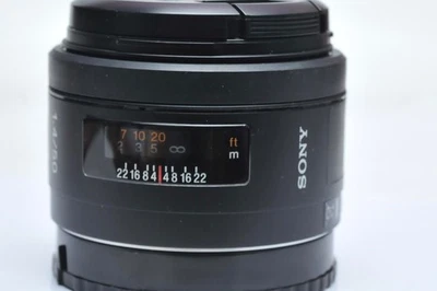 Lente de enfoque automático Sony 50 mm f/1,4 montura A para Minolta/Sony A Full Frame 01 Foto 1 de 4
