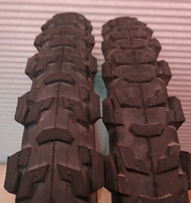 2 Neumáticos BMX De Colección 20 x 2.00 MTB Mud ROCKY FIGHTER Neumáticos Todo Negro Par de Pomo  Foto 1 de 4