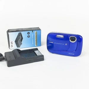 Cámara digital Fujifilm FinePix Z35 10,0 MP - azul - probada + batería + cargador - Imagen 1 de 8