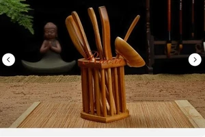 Juego de té de Kung Fu bambú en forma de corazón The Tea Ceremony 6 accesorios de té para caballeros - Imagen 1 de 3