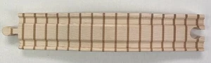 Maple Landmark Inc. 10506 NameTrains 6" gerades Holzgleis - Stückweise verkauft (10) - Bild 1 von 2