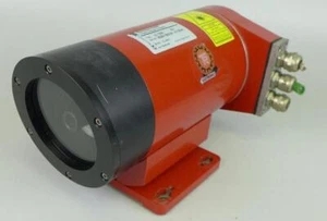 PP1618 Laser Entfernungs Messgerät TR LE 100 2000-00018 Schalter - Picture 1 of 2