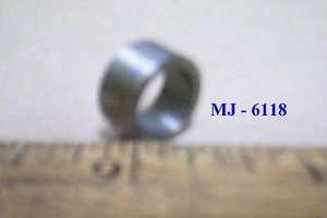 Eaton Aerospace - Metal Ring / Bushing - P/N: 824347 (NOS) - Picture 1 of 3
