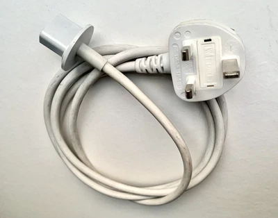 Genuine Apple iMac 2007-2011 UK Mains Power Lead / Cable A1224 A1225 A1311 A1312 - Image 1 of 3