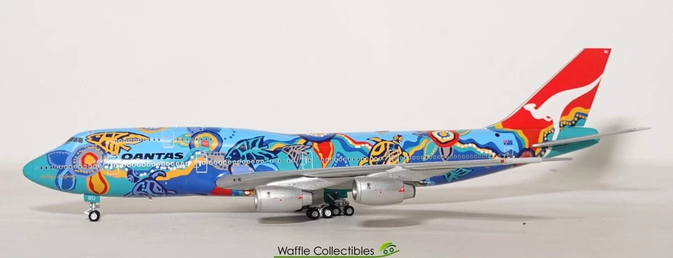 1:400 HX Models Qantas Airways B 747-300 VH-EBU 92595 B606501 Airplane Model - Image 1 of 1