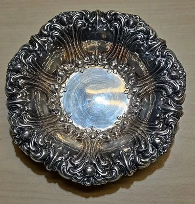 De Colección Gorham Plato de Plata Repousse Bowl Versalles 5" Bon Bon Nut Plato YC1751  Foto 1 de 4