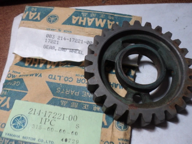 Yamaha DT1 DT250 1968-70 DTMX transmisión engranaje segunda rueda como nuevo fabricante de equipos originales # 214-17221-00 Foto 1 de 1