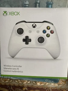 Microsoft 1708 Xbox One Controller - White - Picture 1 of 1