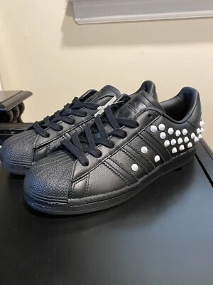 Adidas FV3343 Superstar Low Negro con tachuelas blancas Foto 1 de 4