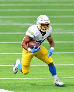 Los Angeles Chargers AUSTIN EKELER Glossy 8x10 Photo Print Football Poster - Picture 1 of 1