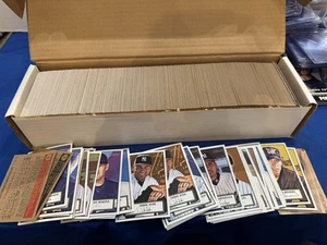 Juego completo de tarjetas 407 Topps Heritage Baseball 2001 rojo y negro SP y 3 subconjuntos - Imagen 1 de 3