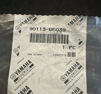 Yamaha YZF-R1 R6 FZ1 V-Star Grizzly Screw 1980-2022 90113-06055-00 Foto 1 de 4