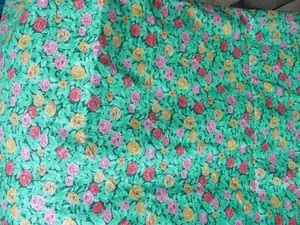 PINK & YELLOW ZINNIAS ON BRIGHT GREEN LEAF BACKGROUND - FABRIC - 2 1/2 YARDS - Picture 1 of 2