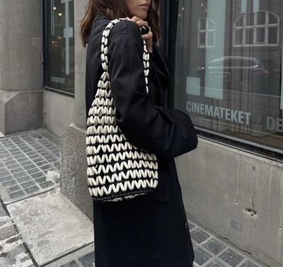 SUPPLE BUCKET IN White WOOD BEADS Bag - Image 1 of 4