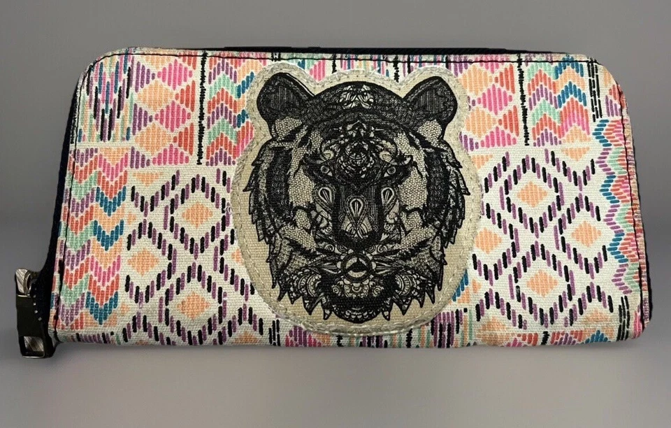 Pre-owned Mossimo Tiger wallet - Image 1 of 4