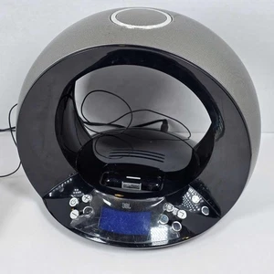 *Read* JBL " On Time" Audio Dock Alarm Clock AUX Radio iPod Dock Black - Picture 1 of 11