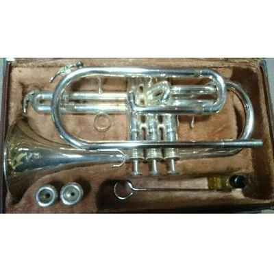 Yamaha YCR-335S Corneta con Estuche Boquillas Válvula Aceite Barra de Limpieza Foto 1 de 4