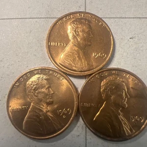 1969-D+P+S / LINCOLN CENTS / NICE FILLER / CHEAP / CHECK IT OUT / WOW / # 444 / - Picture 1 of 10