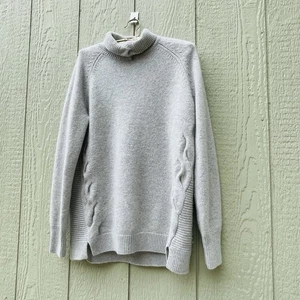 Garnet Hill Tunic Sweater Womens Midium Gray Turtleneck 100% Cashmere Grannycore - Picture 1 of 15