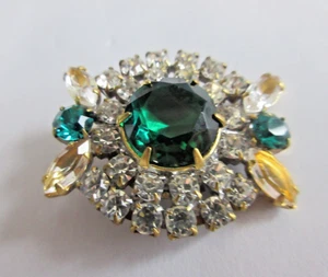 Schöner Tschechischer Vintage Stil Glas Strass Knopf Kristallklar & Grün - Bild 1 von 3