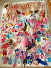 Énorme lot vintage années 80 années 90 vêtements Barbie accessoires chaussures 350+ pièces TEL QUEL